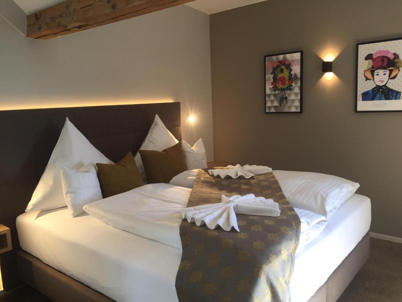 Hotel Restaurant Der Engel, Sasbachwalden Εξωτερικό φωτογραφία